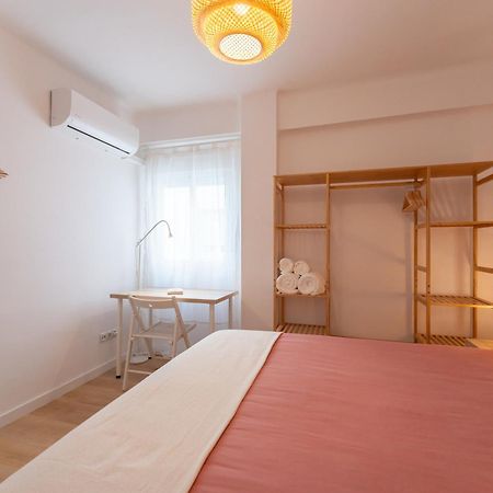 Appartamento Malaga Lux Oasis - Modern 3Br, Fast Wifi, Smarttv Esterno foto
